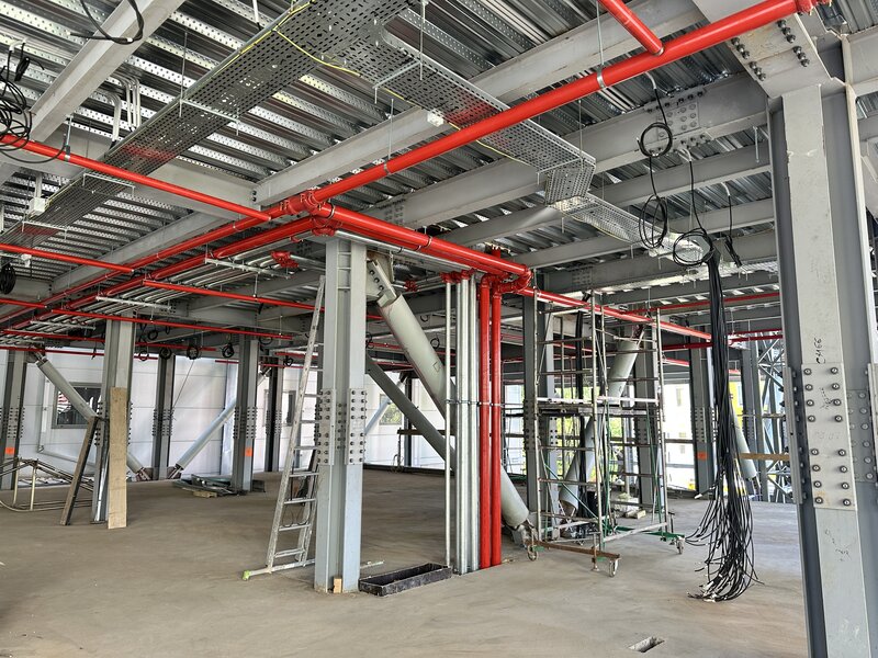 Tehnicieni curenti slabi-detectie incendiu si Electricieni curenti tari